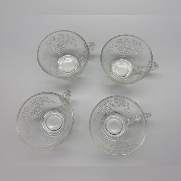 Vintage Anchor Hocking Clear Grape Punch Cups - Picture 6 of 12